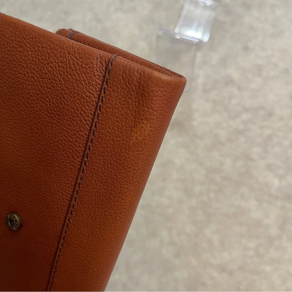 Fossil Lainie Multifunction Brown Pebbled Leather Long Wallet